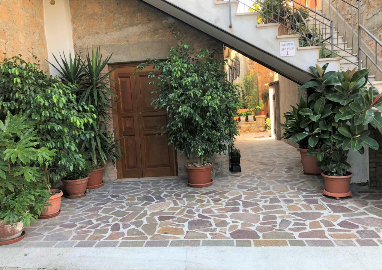 Industrial Chic House - Private Parking Hotel Orvieto Exterior photo